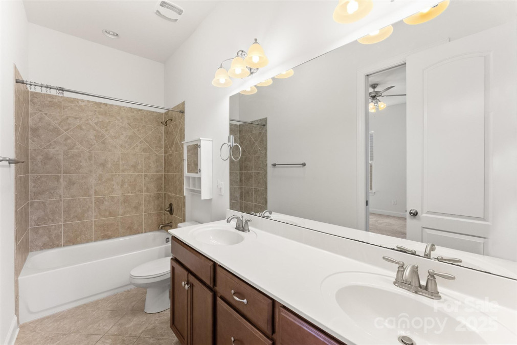11037 Thornbeck Ln Midland, NC 28107