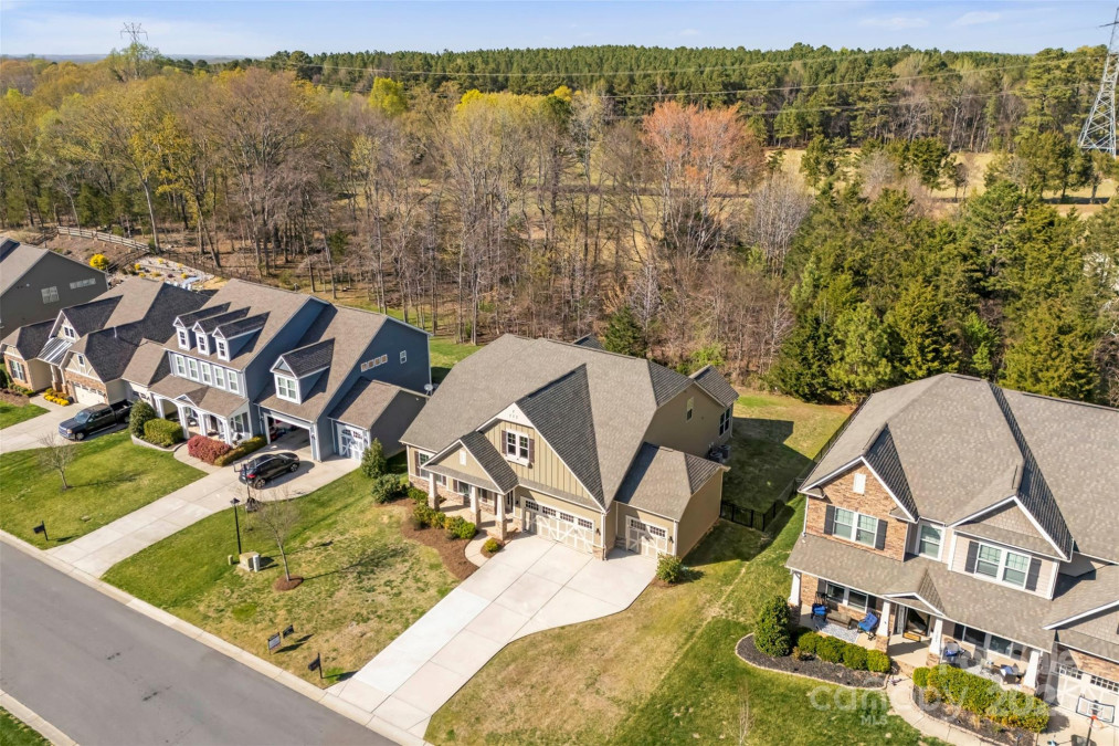 11037 Thornbeck Ln Midland, NC 28107