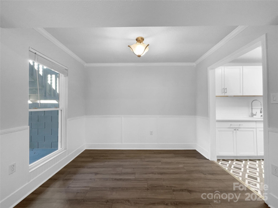 4936 Sardis Rd Charlotte, NC 28270