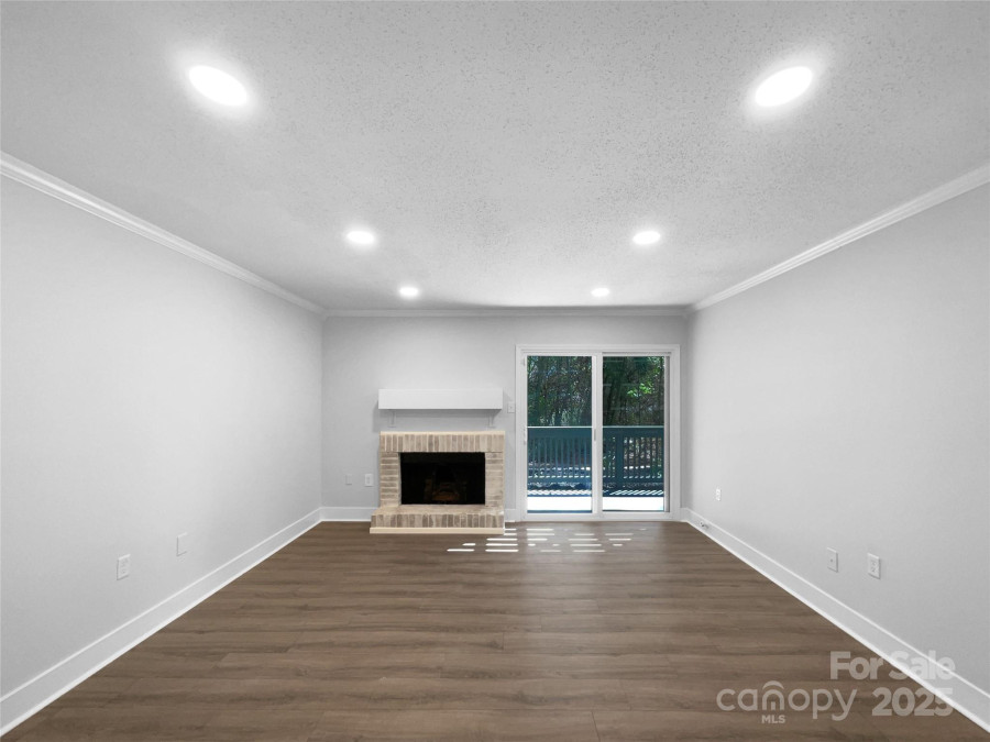 4936 Sardis Rd Charlotte, NC 28270