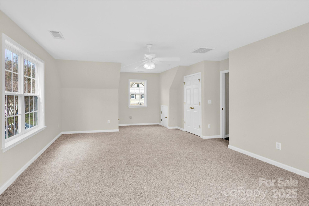 119 Tilton Dr Mooresville, NC 28115