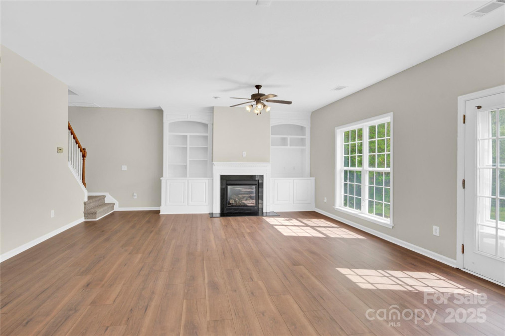 119 Tilton Dr Mooresville, NC 28115