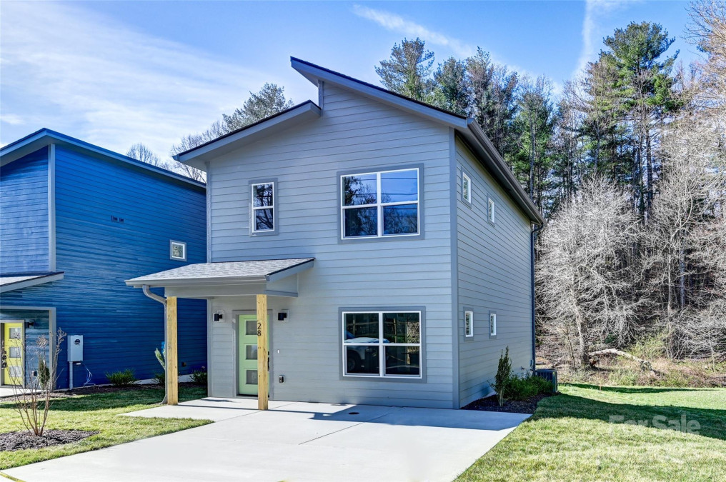 6 Cub Rd Asheville, NC 28806