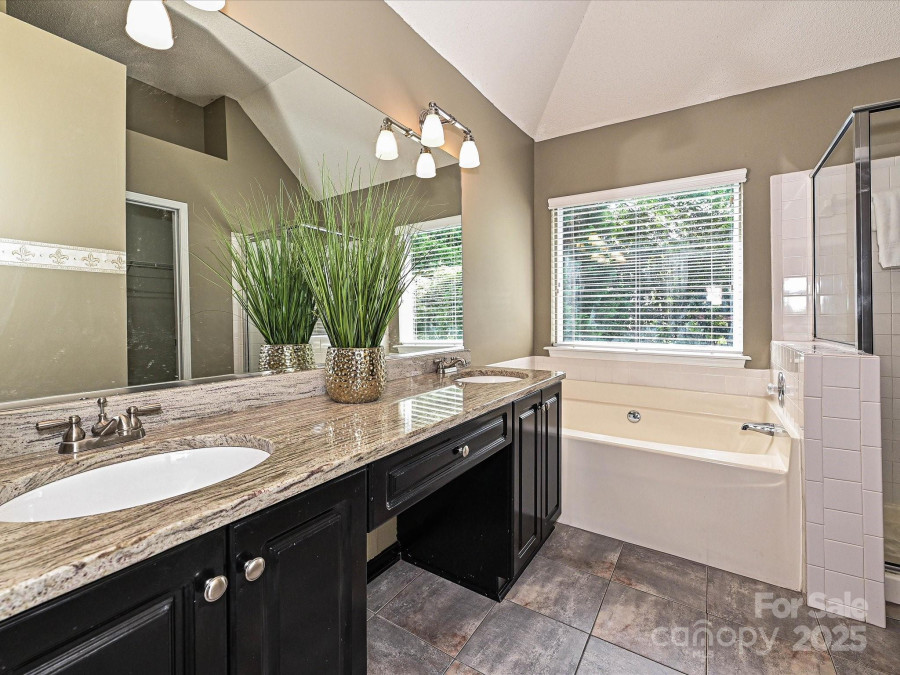 557 Portman Ln Fort Mill, SC 29708