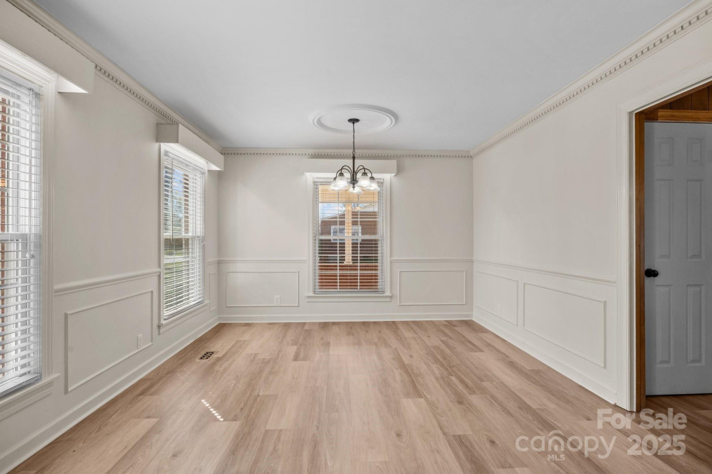 1023 Terrace Dr Salisbury, NC 28146