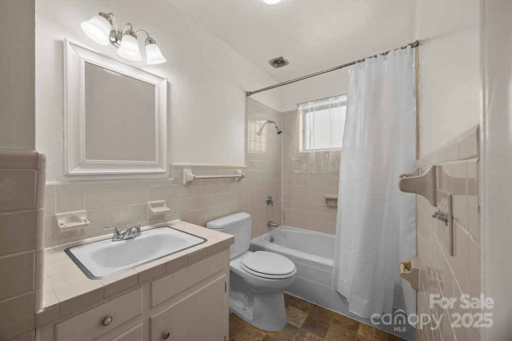 1023 Terrace Dr Salisbury, NC 28146
