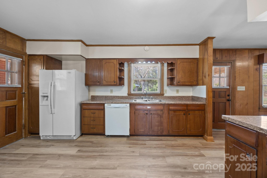 1023 Terrace Dr Salisbury, NC 28146
