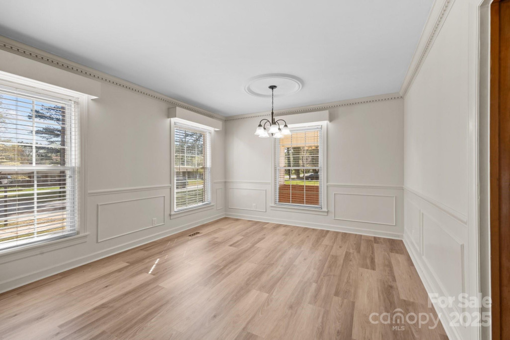 1023 Terrace Dr Salisbury, NC 28146