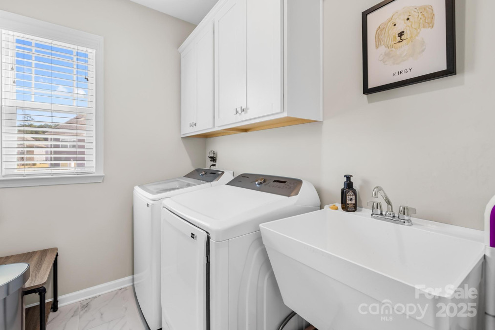 7313 Glenroe Dr Huntersville, NC 28078