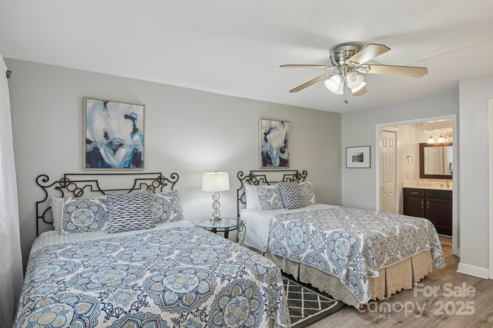118 West Lake Dr Lake Lure, NC 28746