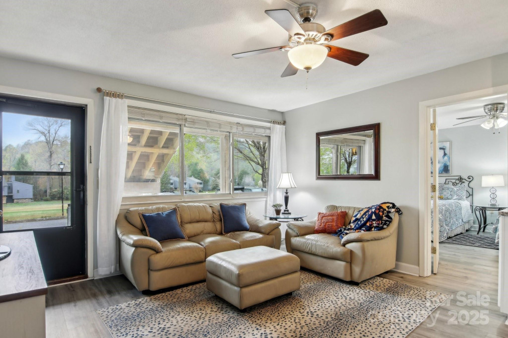 118 West Lake Dr Lake Lure, NC 28746