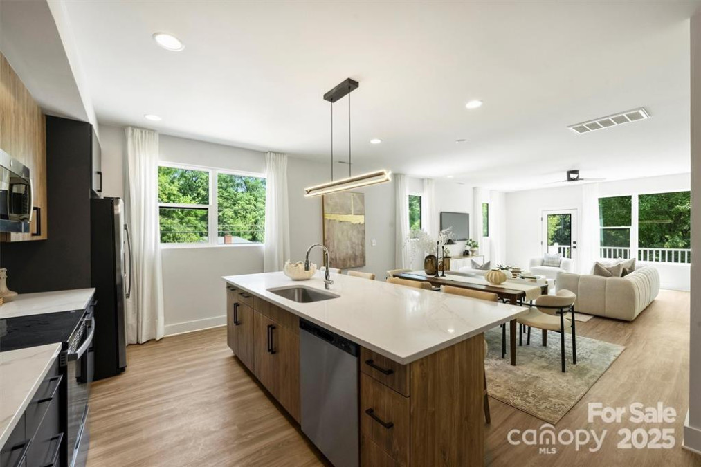 3011 Yada Ln Charlotte, NC 28208