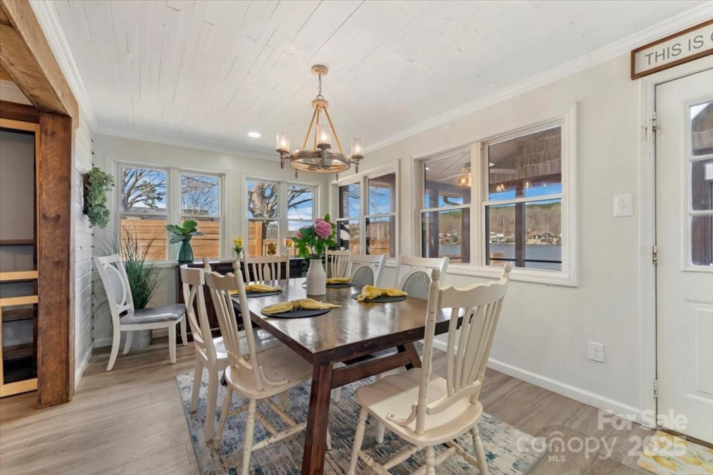 938 Pinehaven Dr New London, NC 28127