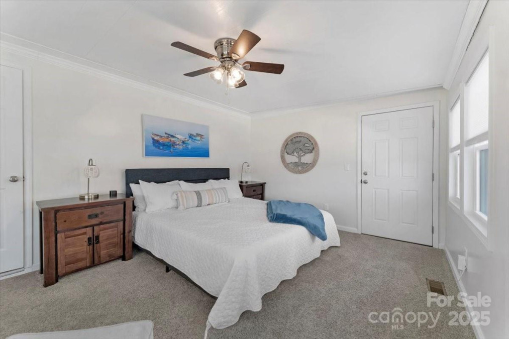938 Pinehaven Dr New London, NC 28127