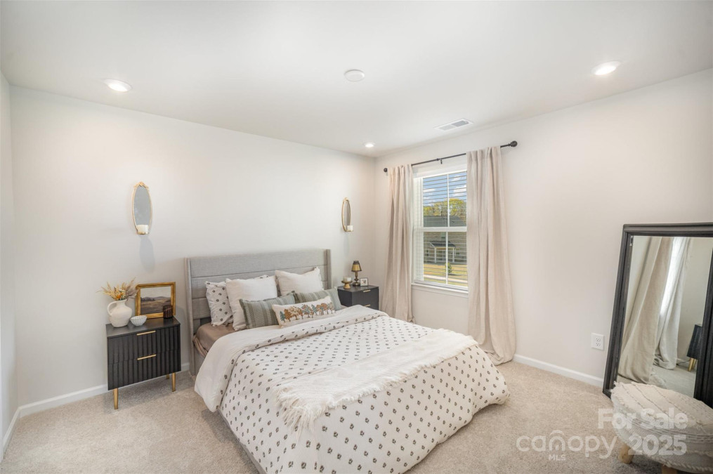 2105 Moss Bluff Dr Mint Hill, NC 28227