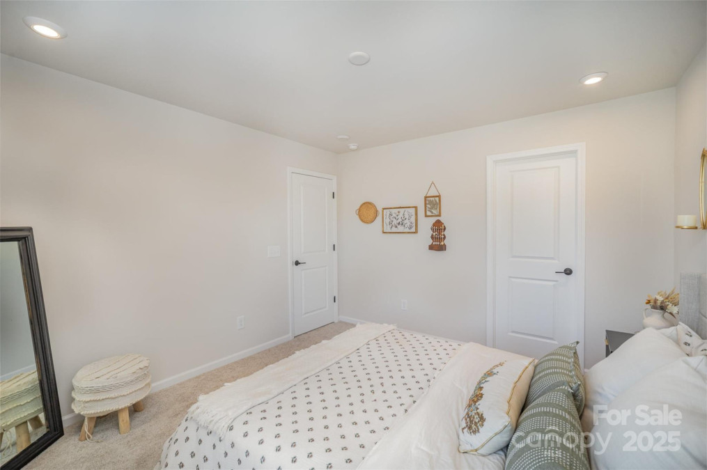 2105 Moss Bluff Dr Mint Hill, NC 28227