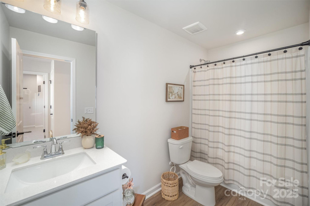 2105 Moss Bluff Dr Mint Hill, NC 28227