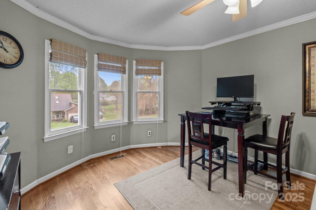16421 Breckshire Dr Huntersville, NC 28078