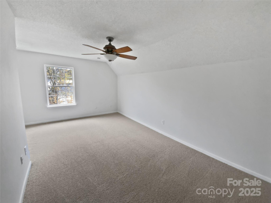 10827 Azure Valley Pl Charlotte, NC 28269