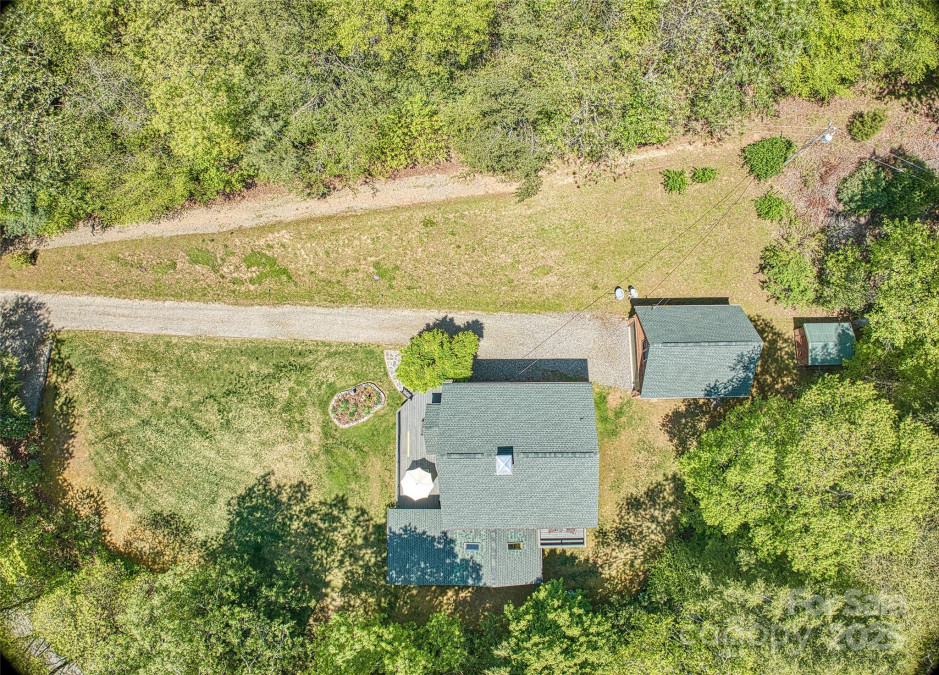 1192 Rockdale Rd Whittier, NC 28789