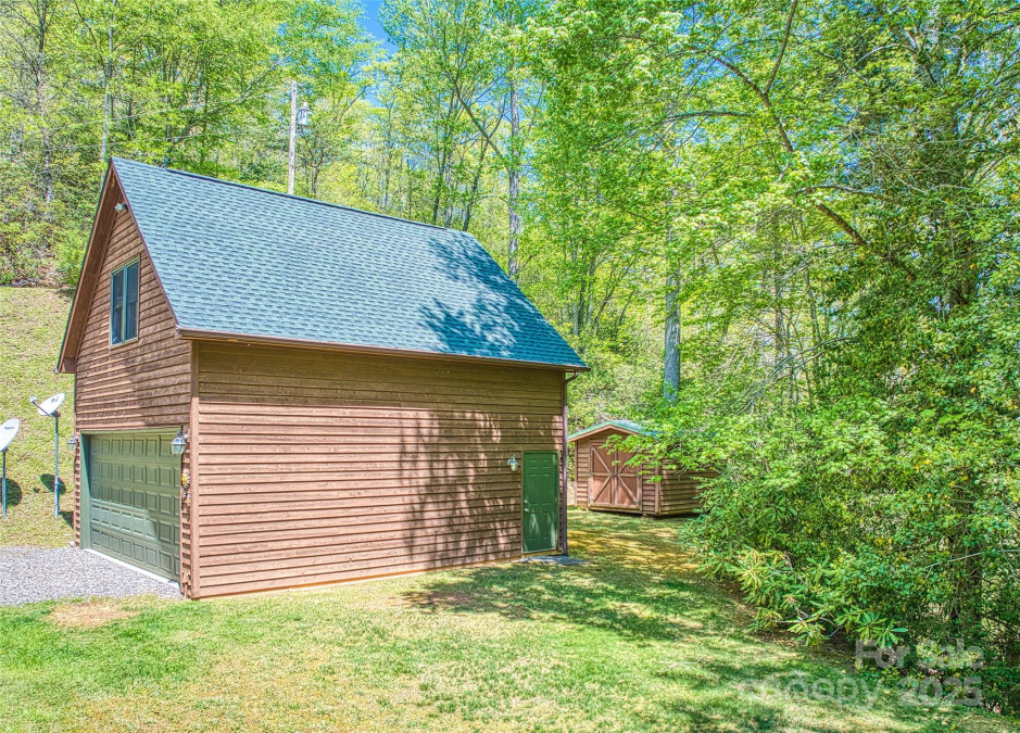 1192 Rockdale Rd Whittier, NC 28789