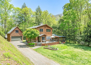 1192 Rockdale Rd Whittier, NC 28789