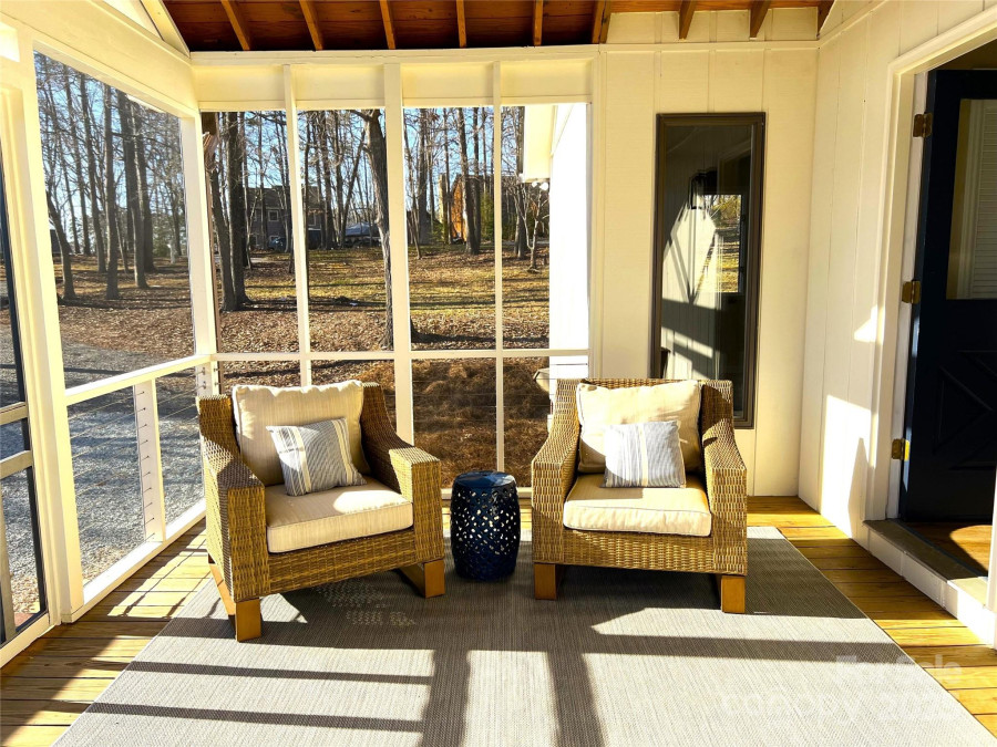 141 Sunrise Point New London, NC 28127