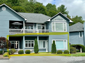 495 Landing Dr Jefferson, NC 28640