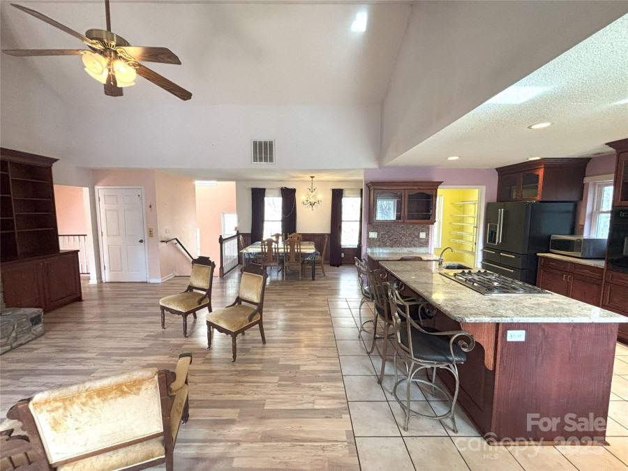 97 Hughes Dr Maggie Valley, NC 28751