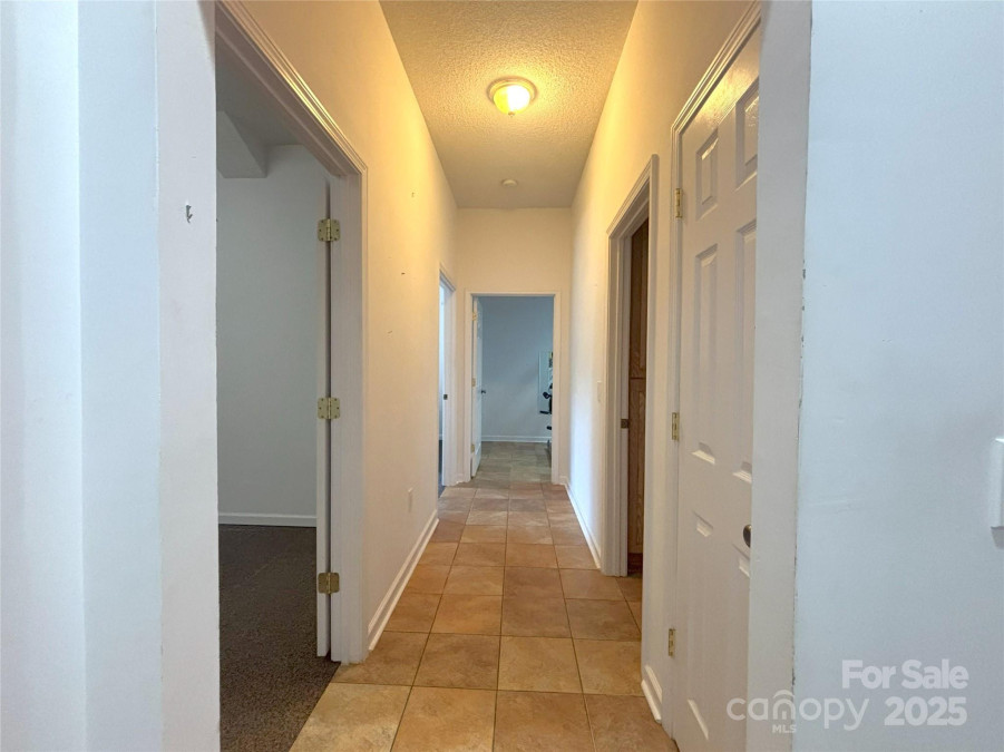 97 Hughes Dr Maggie Valley, NC 28751