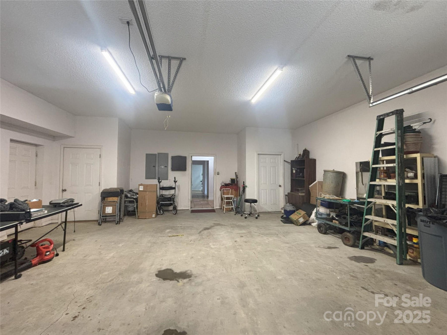 97 Hughes Dr Maggie Valley, NC 28751