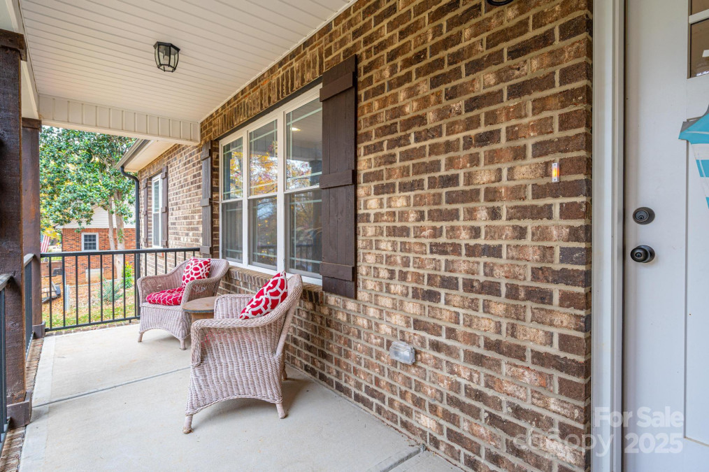705 School St Maiden, NC 28650