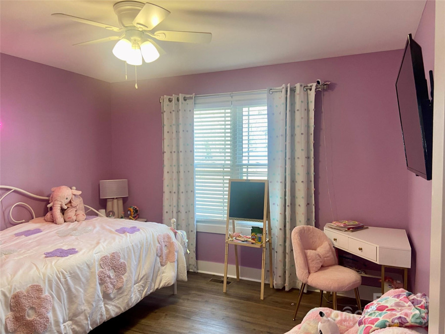 705 School St Maiden, NC 28650