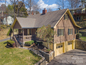 570 County Rd Waynesville, NC 28785