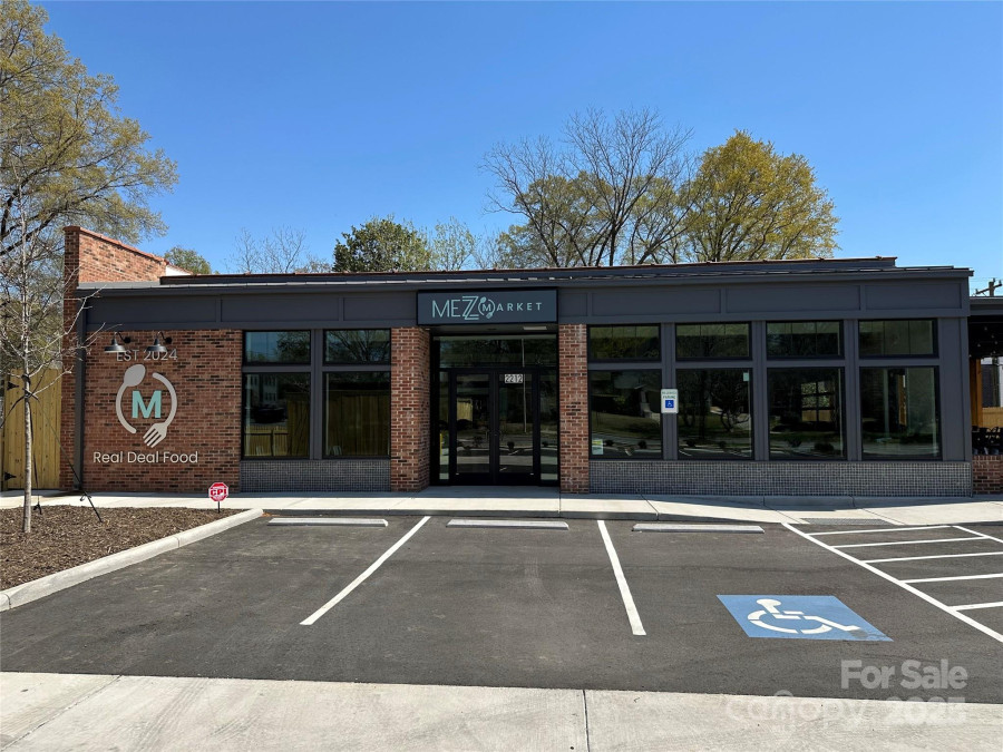 2529 Daniel St Charlotte, NC 28205