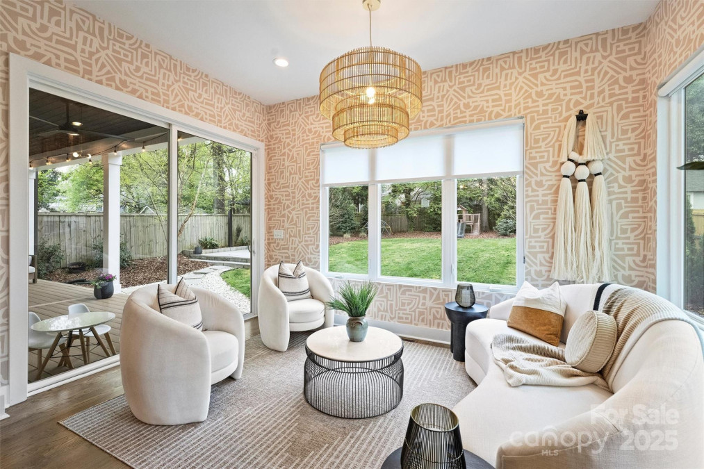 2529 Daniel St Charlotte, NC 28205