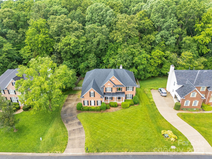 1102 High Brook Dr Waxhaw, NC 28173
