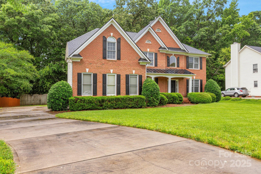 1102 High Brook Dr Waxhaw, NC 28173