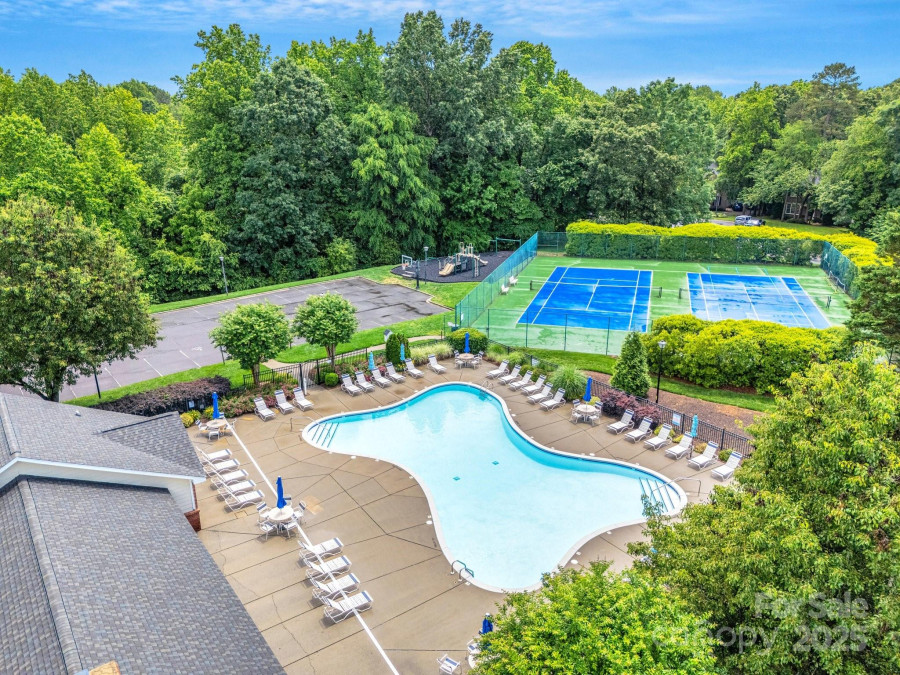 1102 High Brook Dr Waxhaw, NC 28173