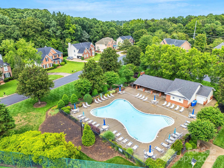 1102 High Brook Dr Waxhaw, NC 28173