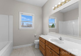 238 Lippard Springs Cir Statesville, NC 28677