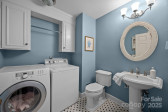 5510 Sardis Rd Charlotte, NC 28270