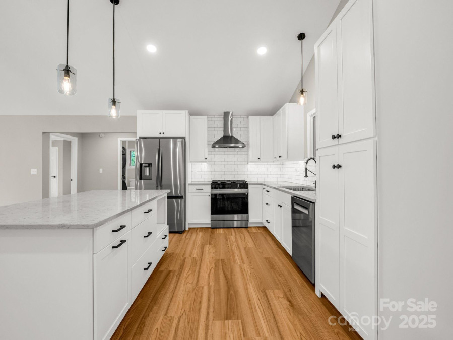 153 Old Lakey Gap Rd Black Mountain, NC 28711