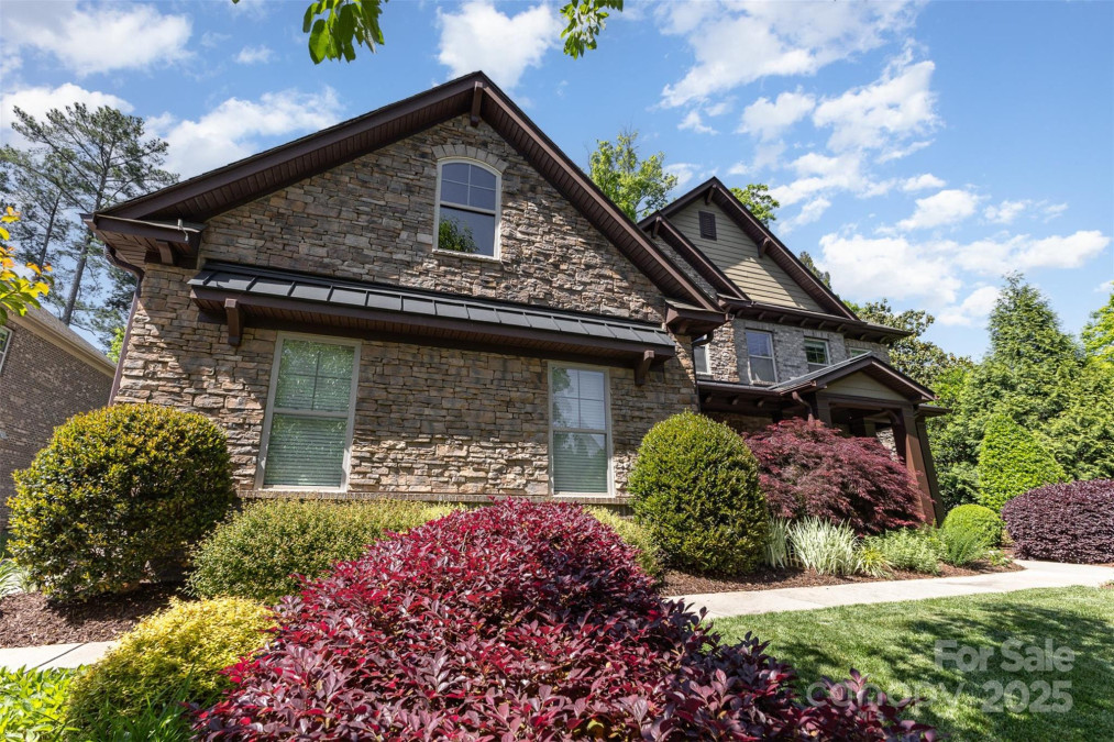 5706 Sardis Hall Ct Charlotte, NC 28270