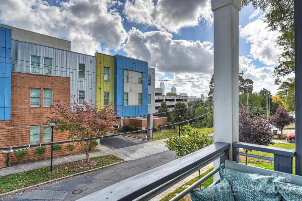 1651 Duckworth Ave Charlotte, NC 28208