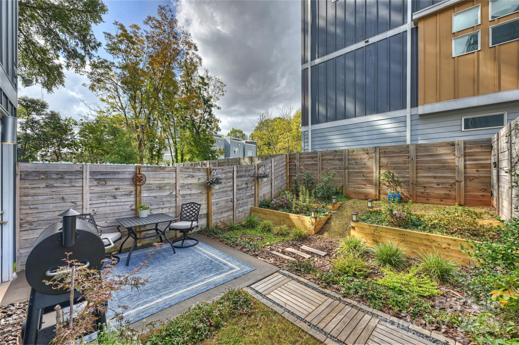 1651 Duckworth Ave Charlotte, NC 28208