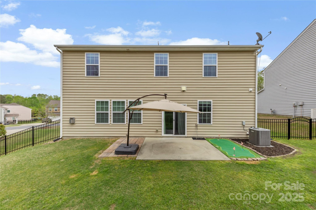 10773 Sapphire Trl Davidson, NC 28036