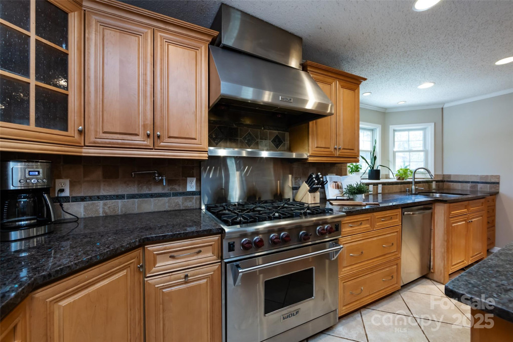 5013 Cedar Forest Dr Charlotte, NC 28226