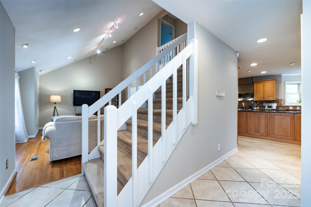 5013 Cedar Forest Dr Charlotte, NC 28226