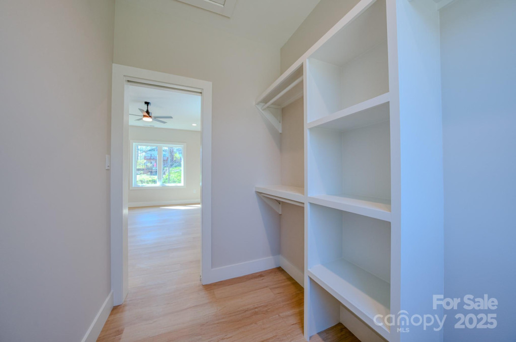 96 Craggy Ave Asheville, NC 28806